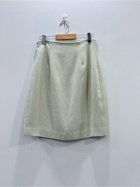 Vintage Women's Classic A-Line Skirt in Oatmeal white